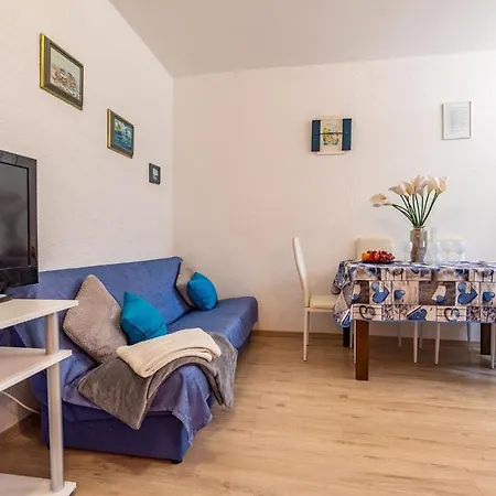 With Swimming Pool - 7356 *