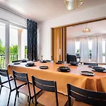 With Swimming Pool - 7356 Lägenhet Pula