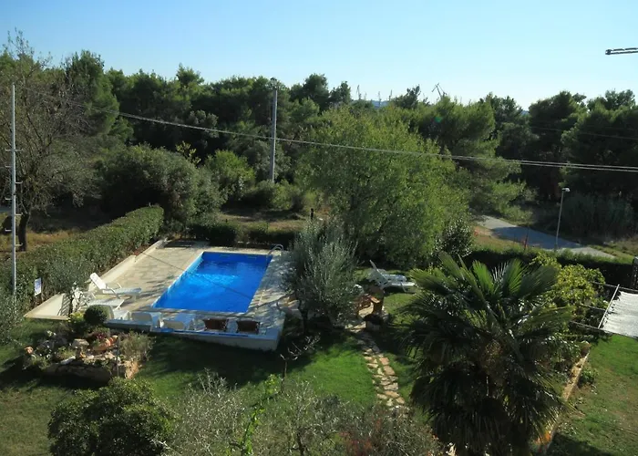 Apartments With Swimming Pool Pula - 7356 Apartman *