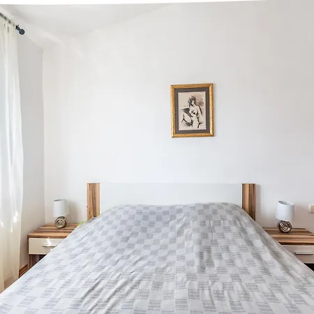 With Swimming Pool - 7356 Apartman